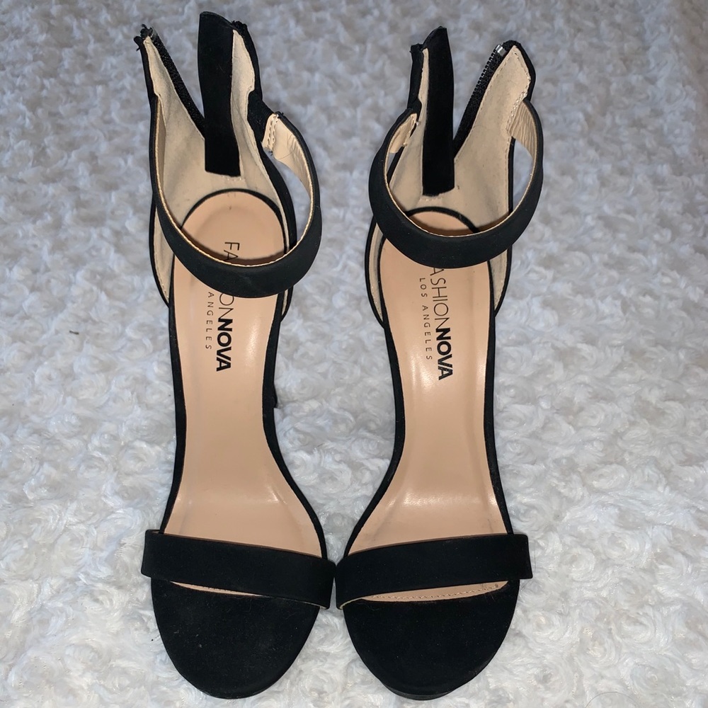 Women’s fashion nova heels